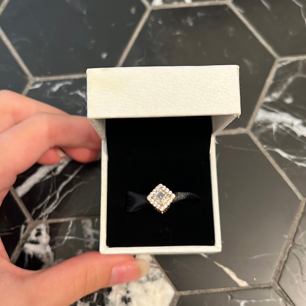 Pandora Square Sparkly Halo Charm